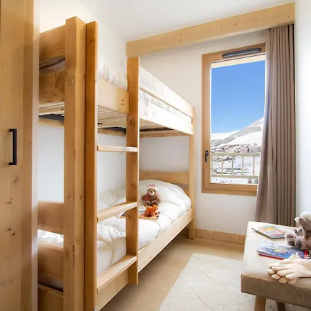 Phoenix C By Leavetown Vacations *