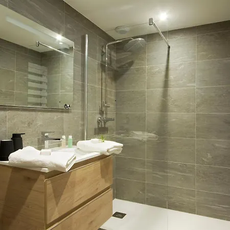 Phoenix C By Leavetown Vacations Alpe d'Huez